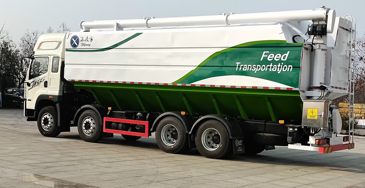 Bulk feed delivery truck